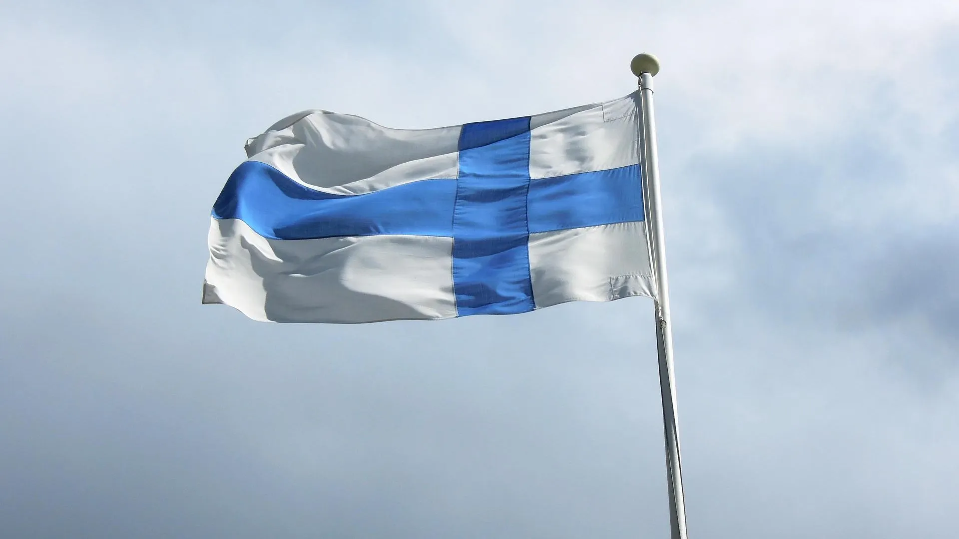 МИД Финляндии требует объяснения после нарушения воздушного пространства самолетом из РФ