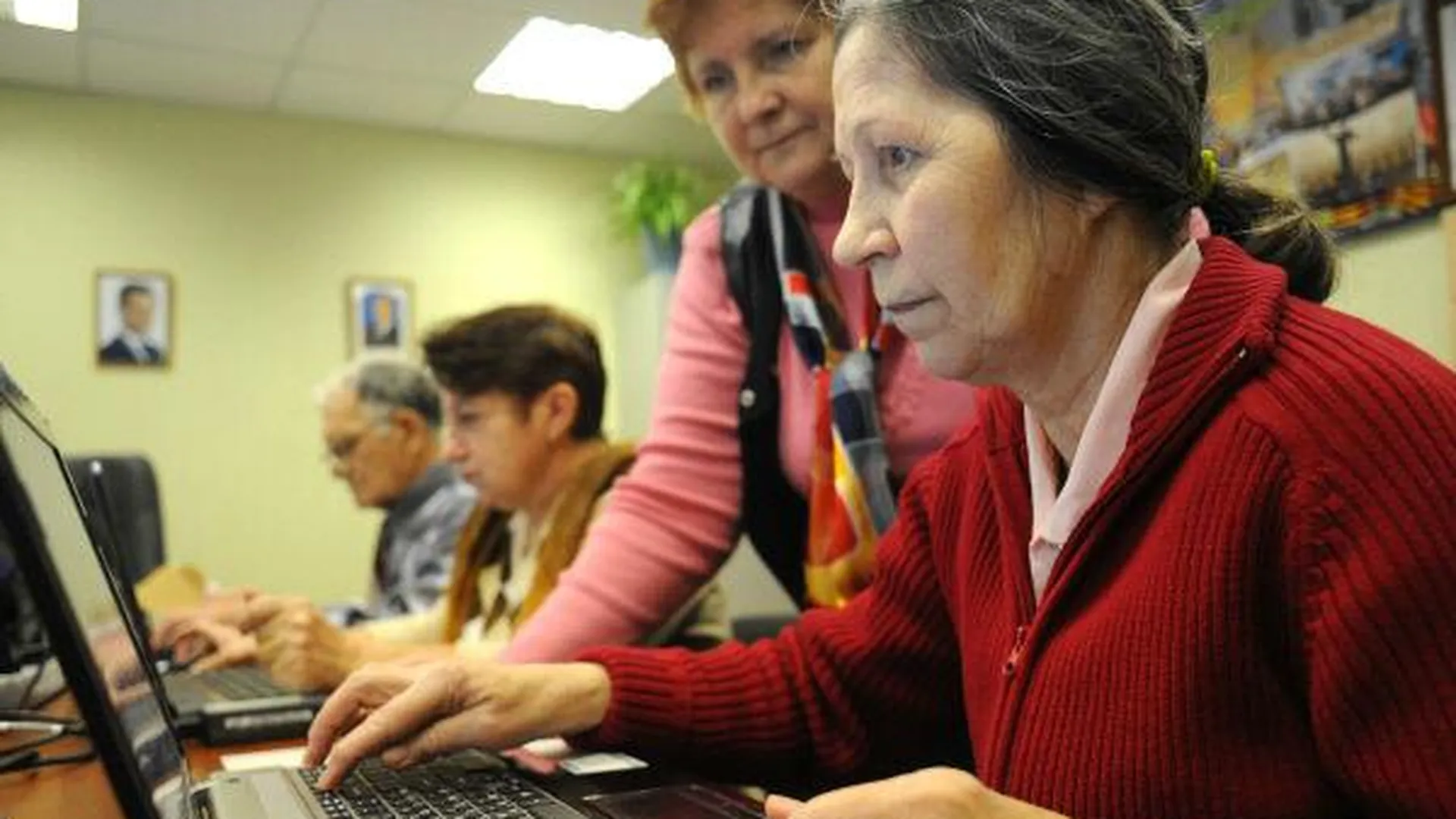 Чемпионат по компьютерной грамотности среди пенсионеров пройдет в области