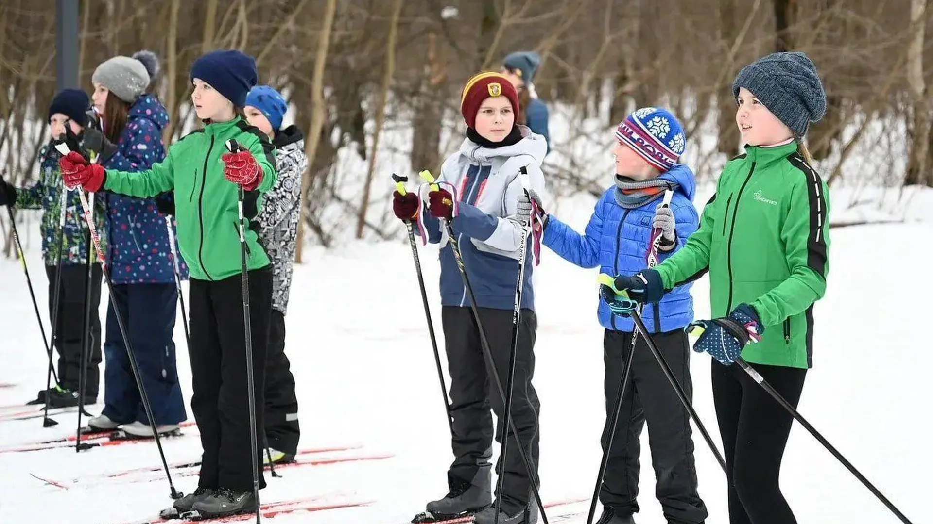 Более двадцати тысяч человек посетили лыжные трассы Подмосковья за неделю