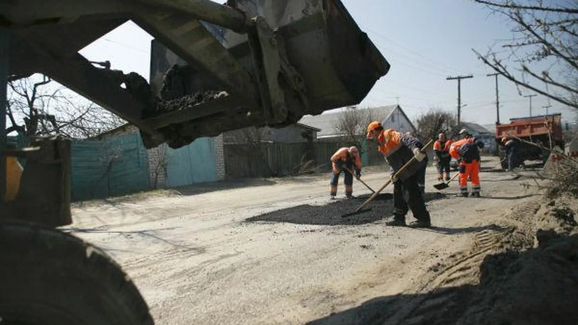 Благоустройство дорог в Жуковском могут завершить до 31 августа