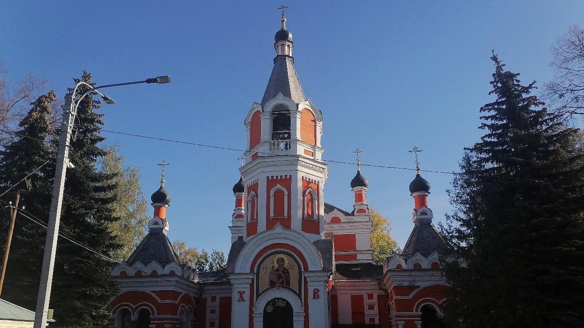 В подмосковном Солнечногорске реставрируют уникальную церковь
