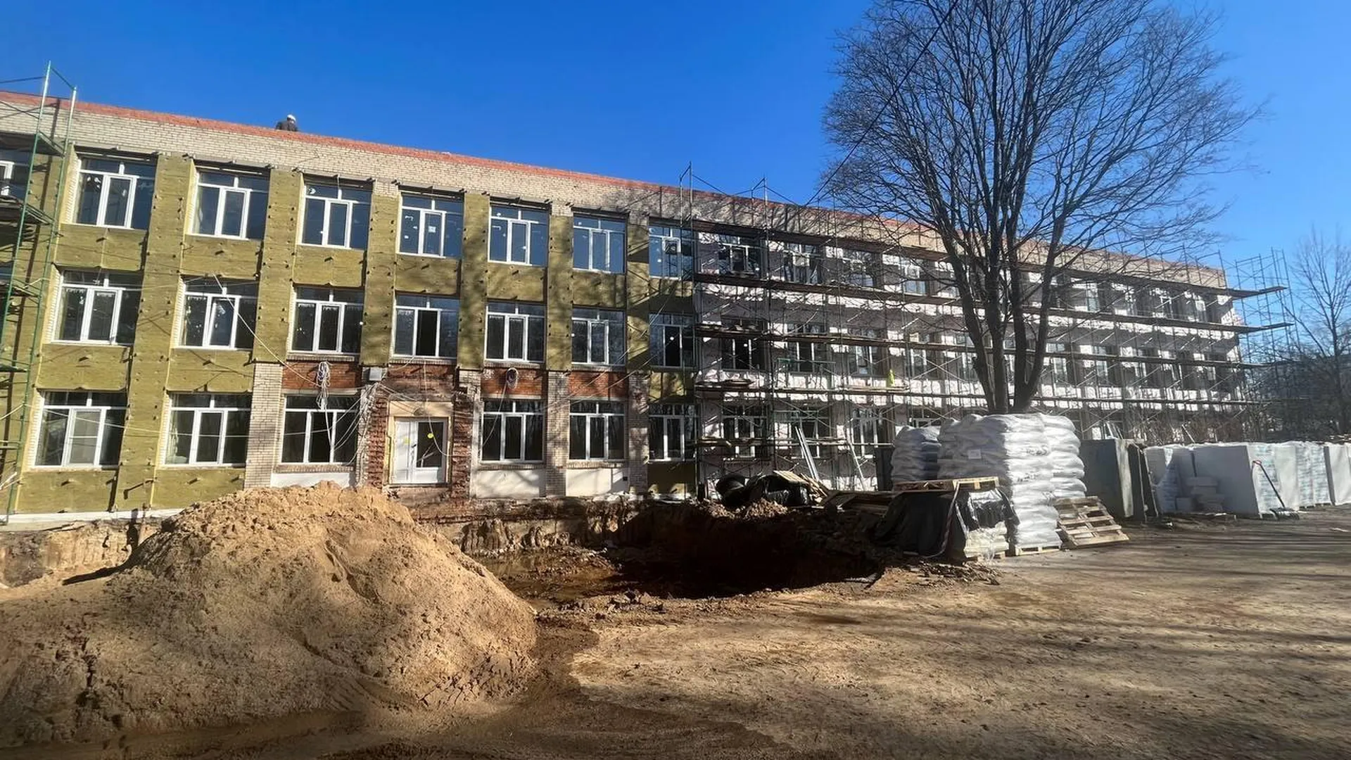 Капремонт Голицынской школы продолжается в Одинцовском округе