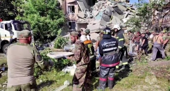 МЧС: количество жертв на месте обрушения подъезда в Шебекине увеличилось до трех