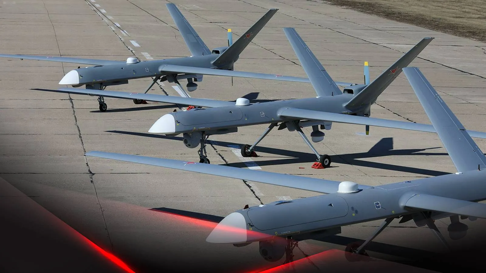 Группа беспилотных летательных аппаратов в воздухе