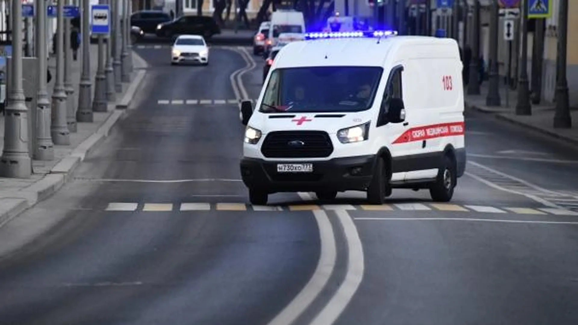 В ДТП на Щелковском шоссе в Подмосковье пострадали 6 человек