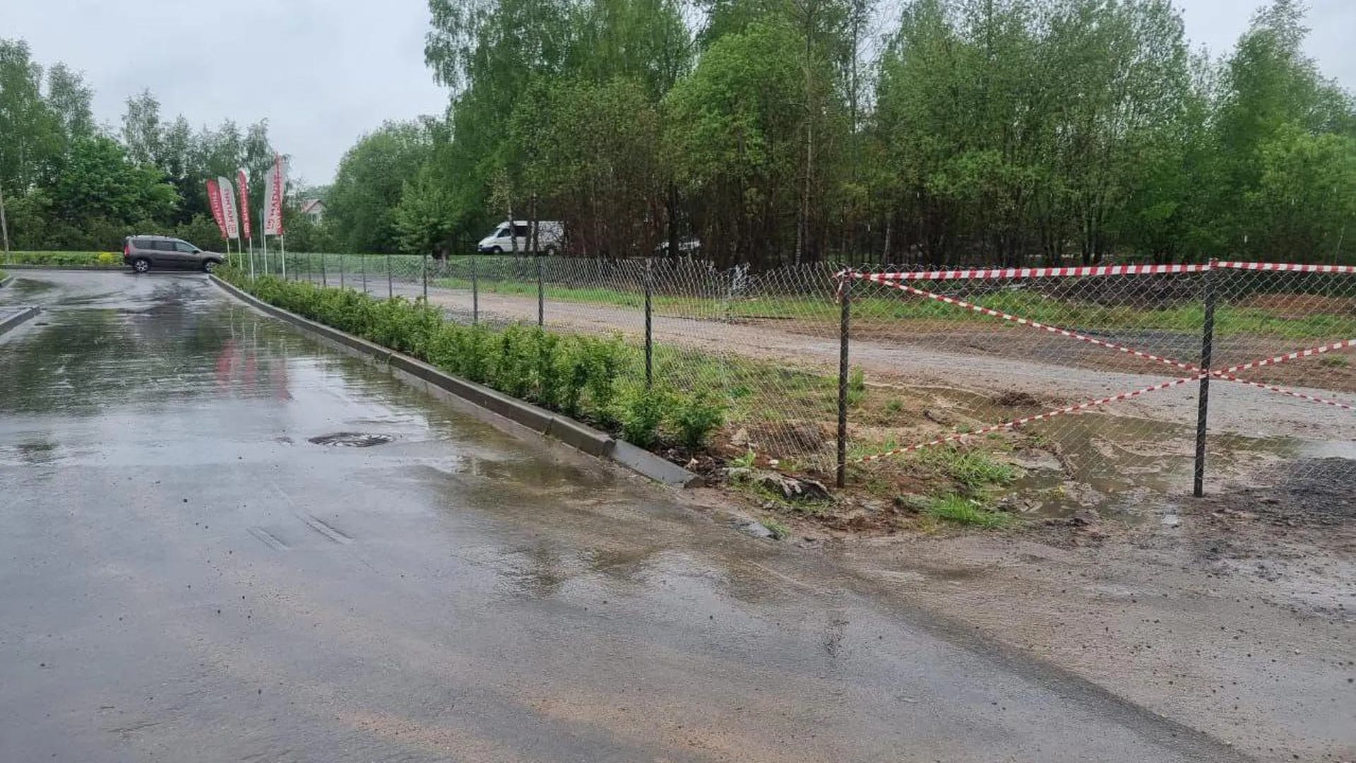 Жители села Дарна Истринского горокруга вскоре могут лишиться проезда к своим домам