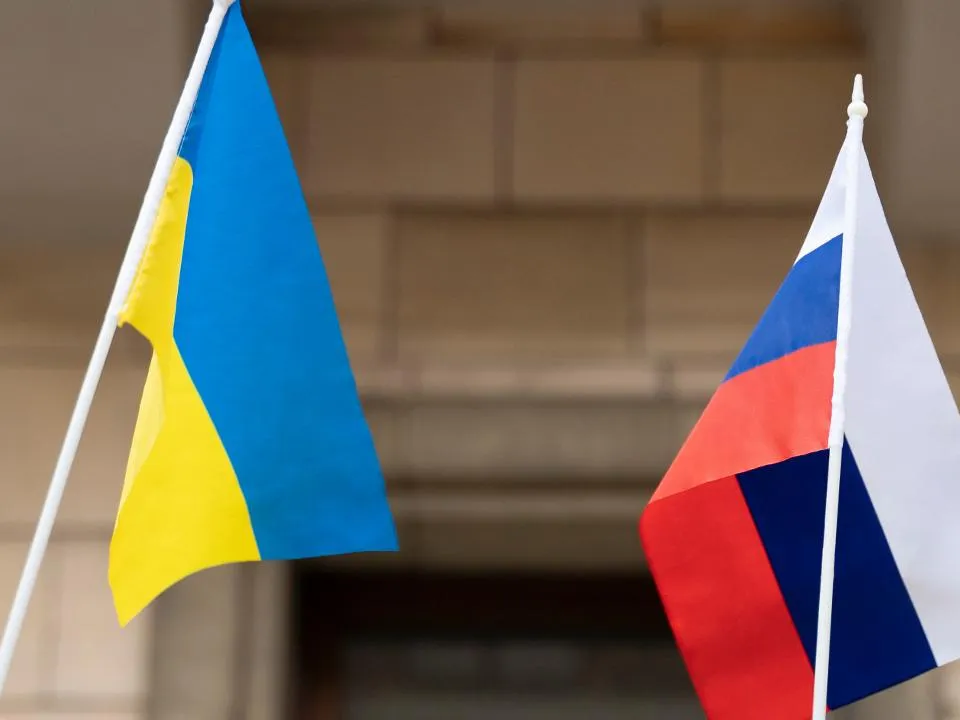 Политолог Журавлев назвал возможное место переговоров Украины и России
