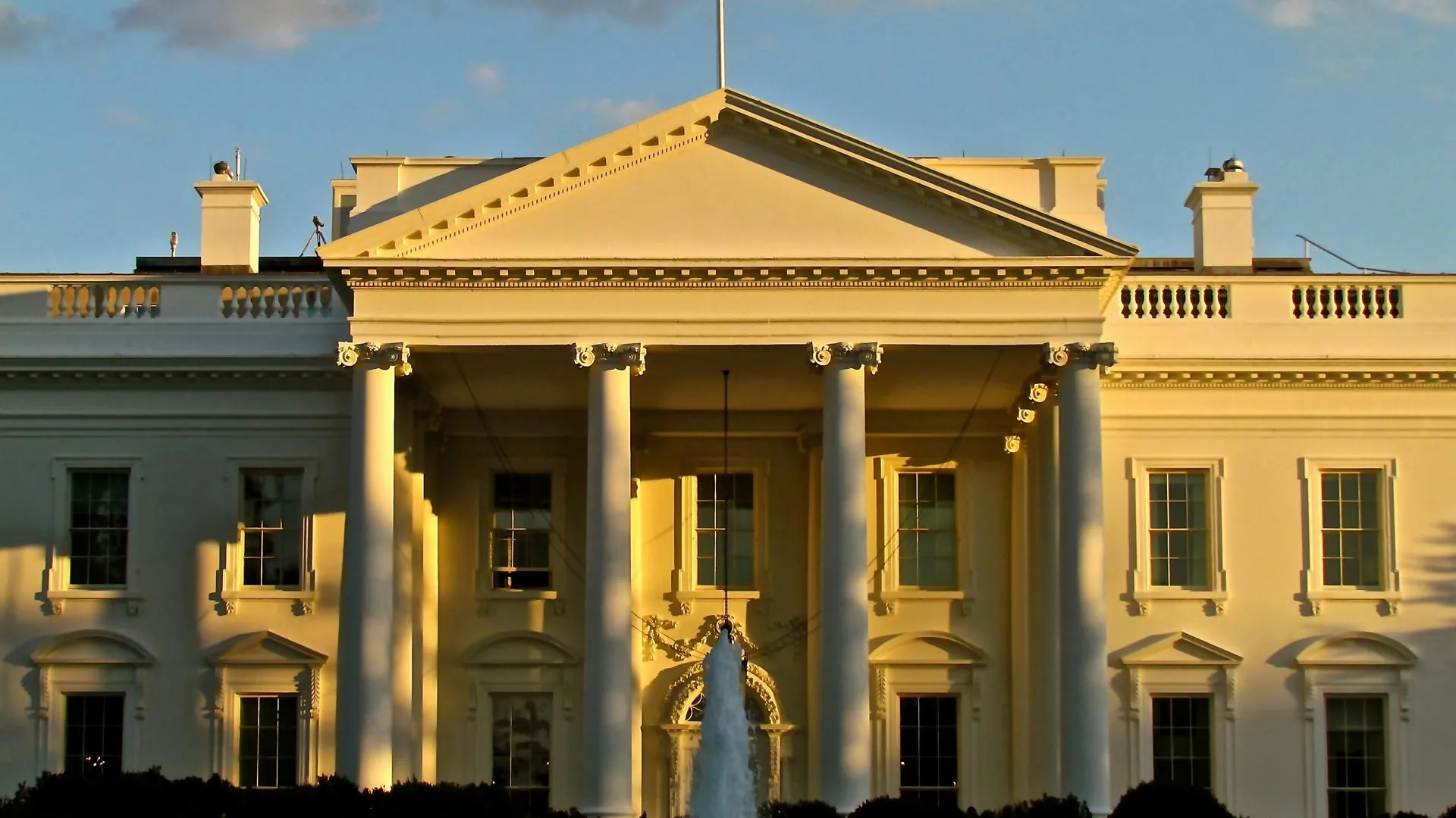 Белый дом: Байден не будет снимать канидатуру с выборов
