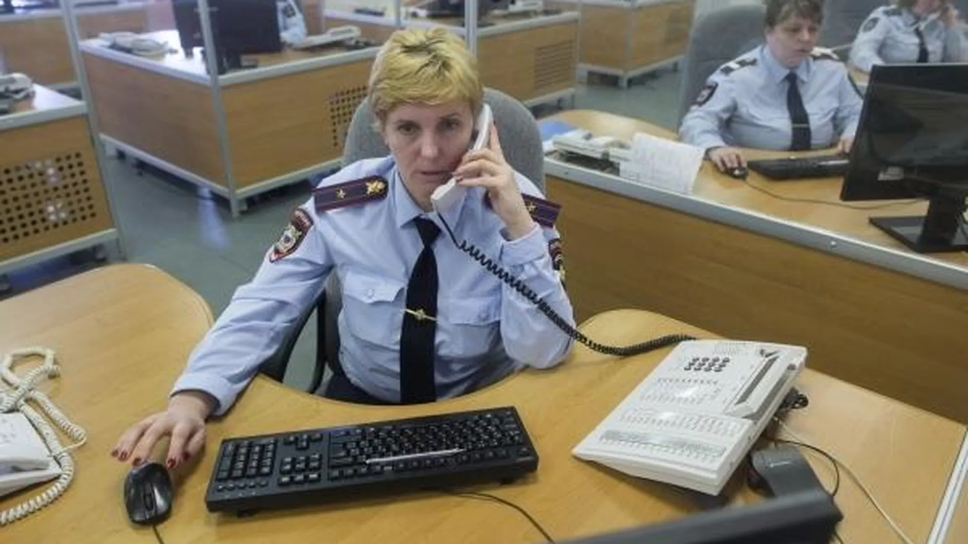 Дч г москвы. Служба 02. Служба 02 полиция. Дежурный.