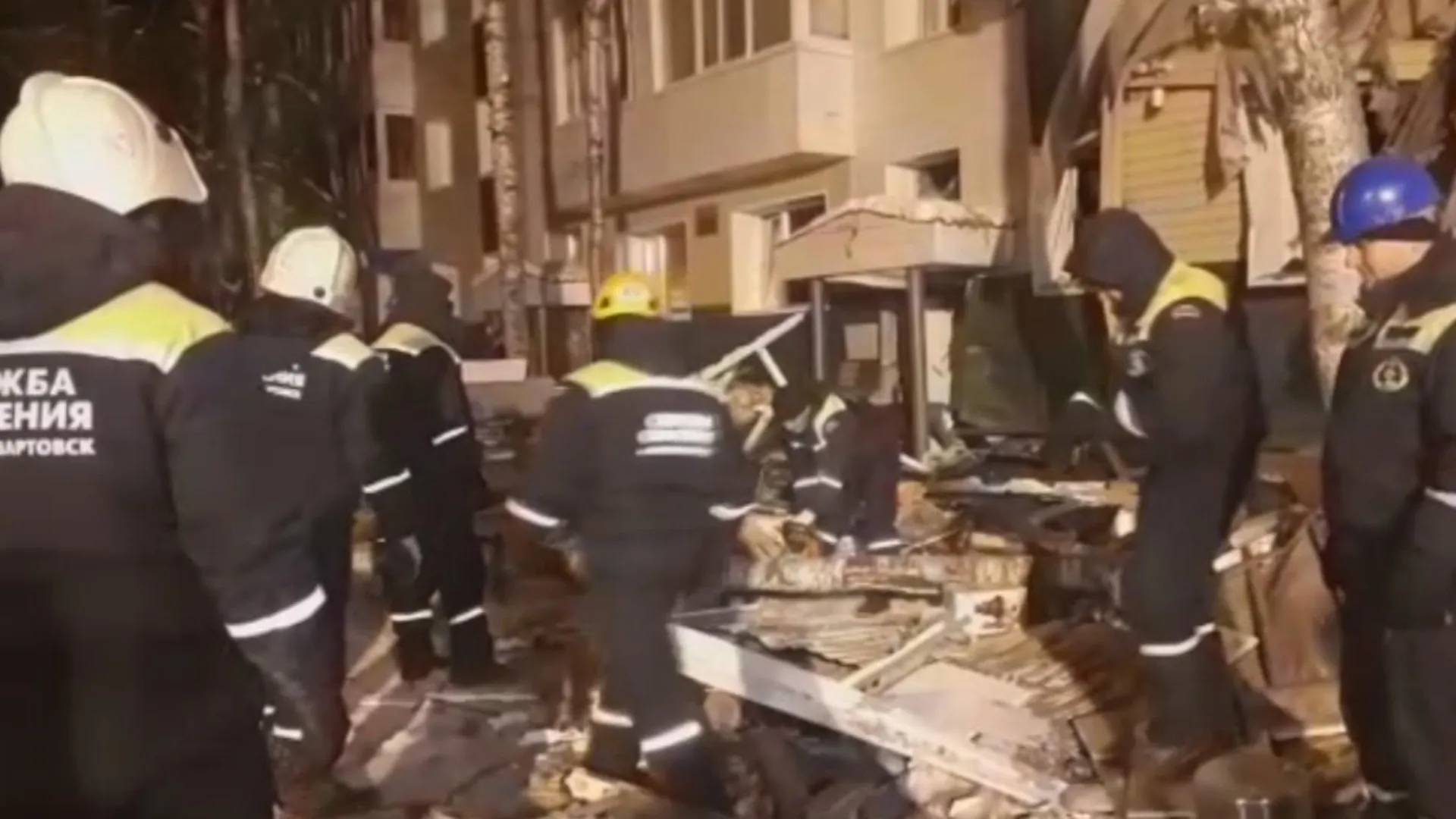 Взрыв в жилом доме в Нижневартовске произошел на втором этаже