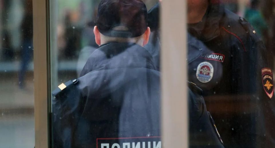 Скрывавшаяся от родственников юная чеченка покинула московский отдел полиции