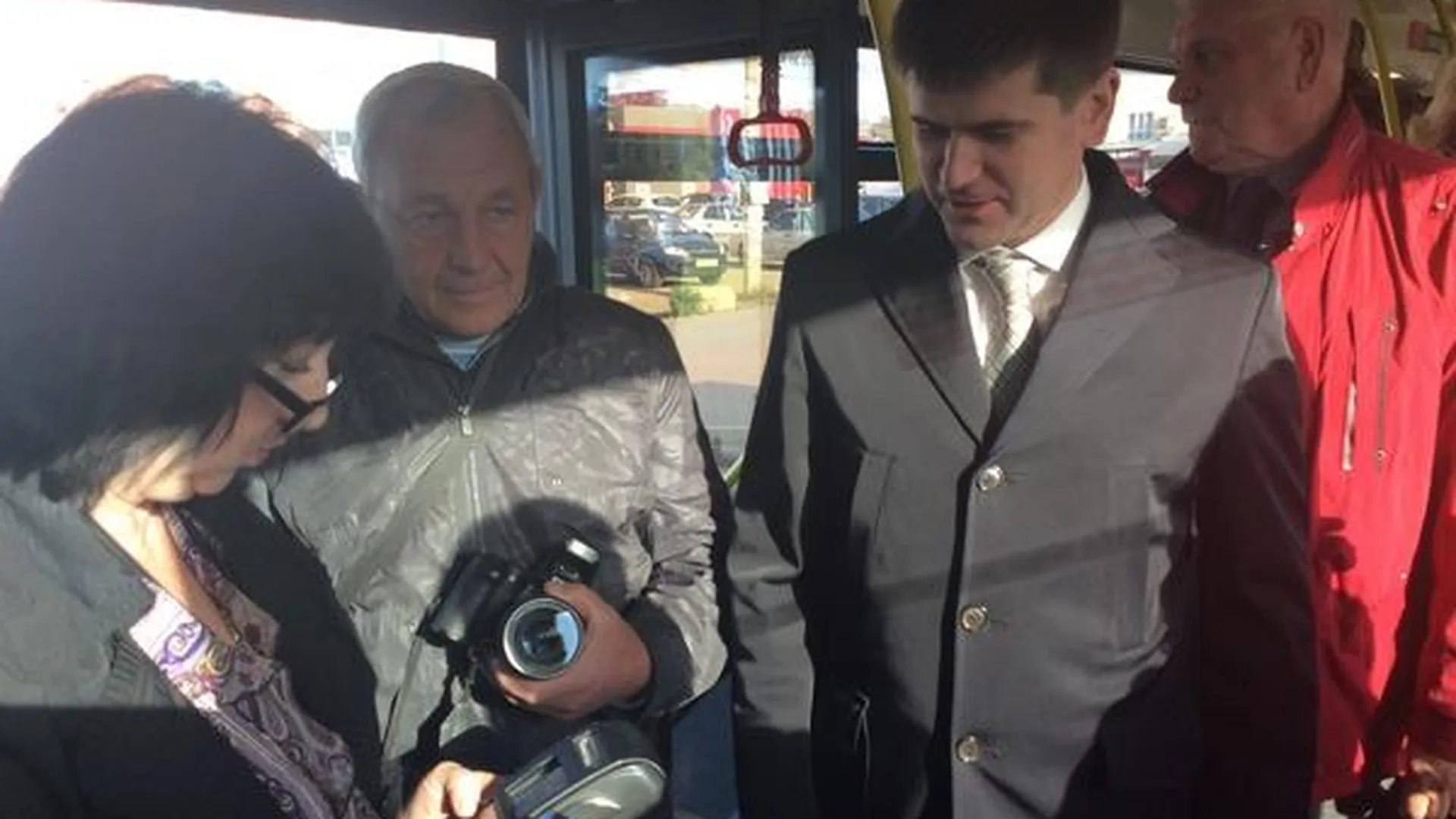 Глава Орехово-Зуево прокатился на новом автобусе