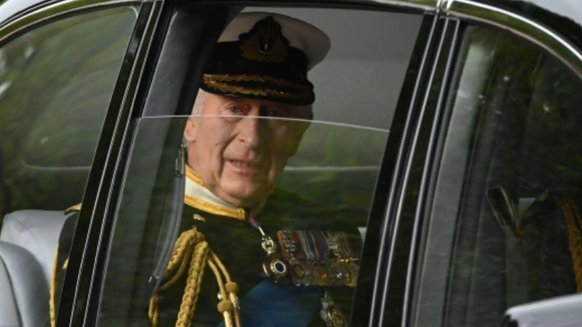 Новый британский правитель изменил традиционную церемонию коронации монархов