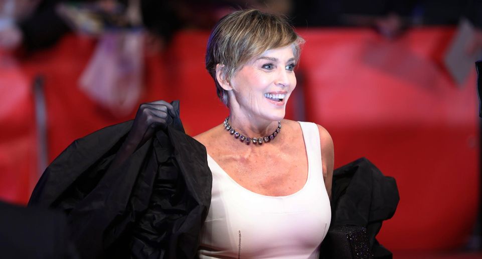 The Hollywood Reporter: Шэрон Стоун потеряла 18 млн долларов после инсульта