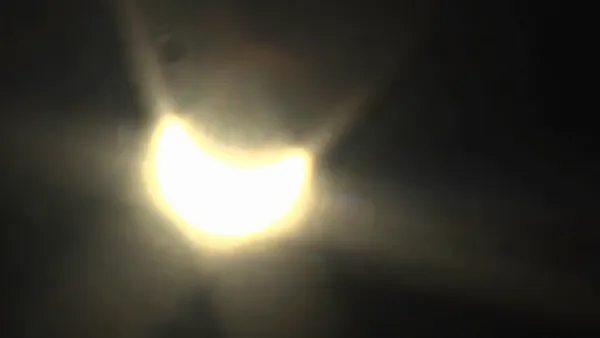 Мособлдума засняла солнечное затмение