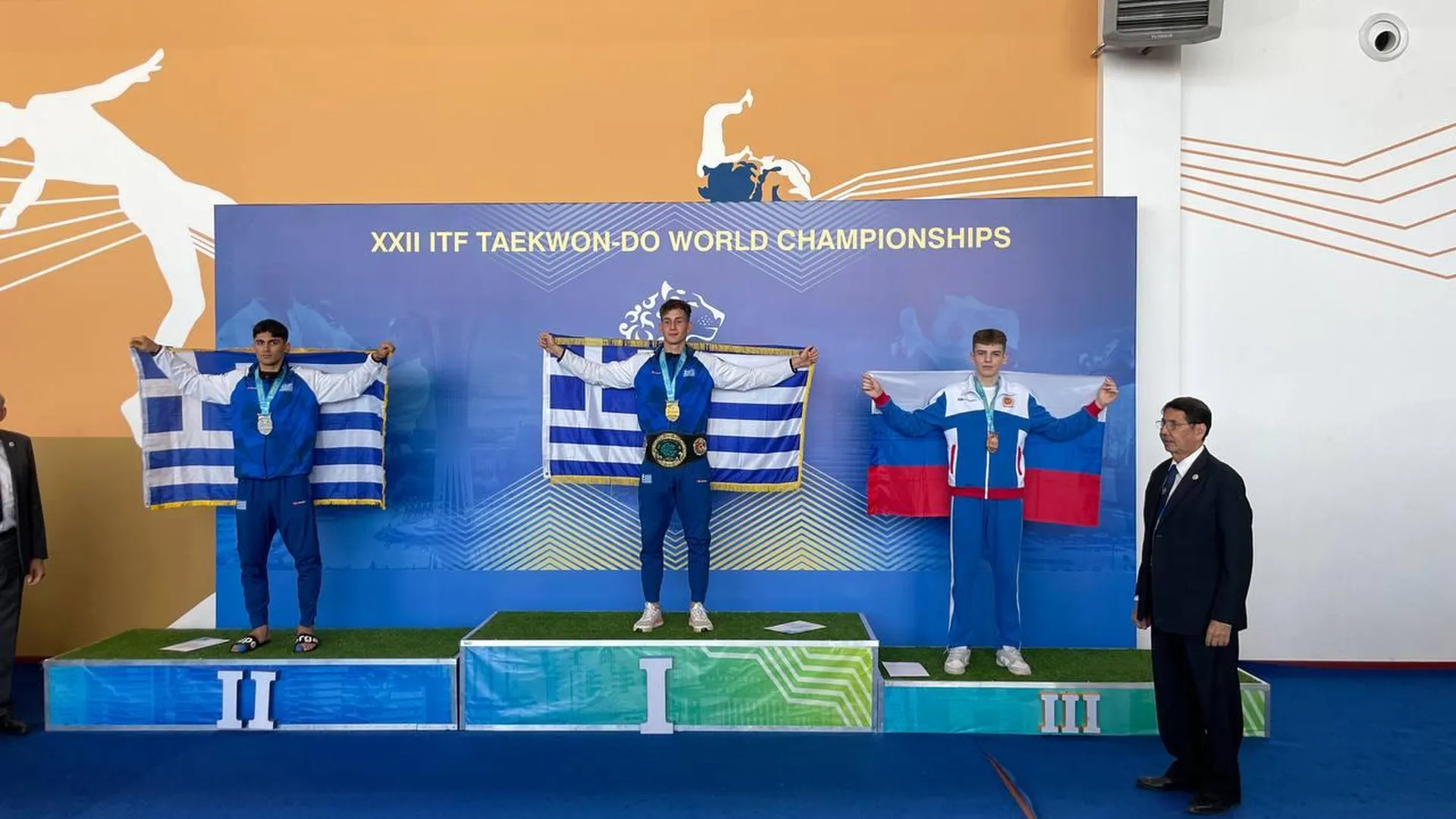 Спортсмен из Балашихи Андрей Гулида выиграл бронзу на чемпионате и первенстве мира по тхэквондо
