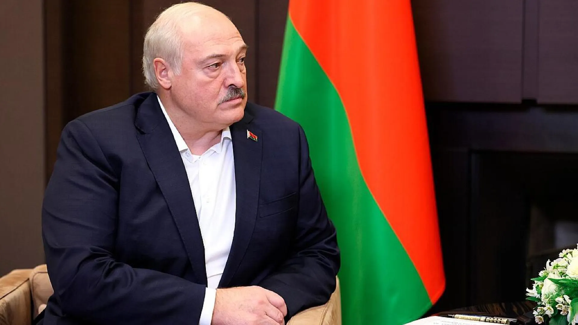Лукашенко: все президенты Украины грабили свой народ, который их ненавидел