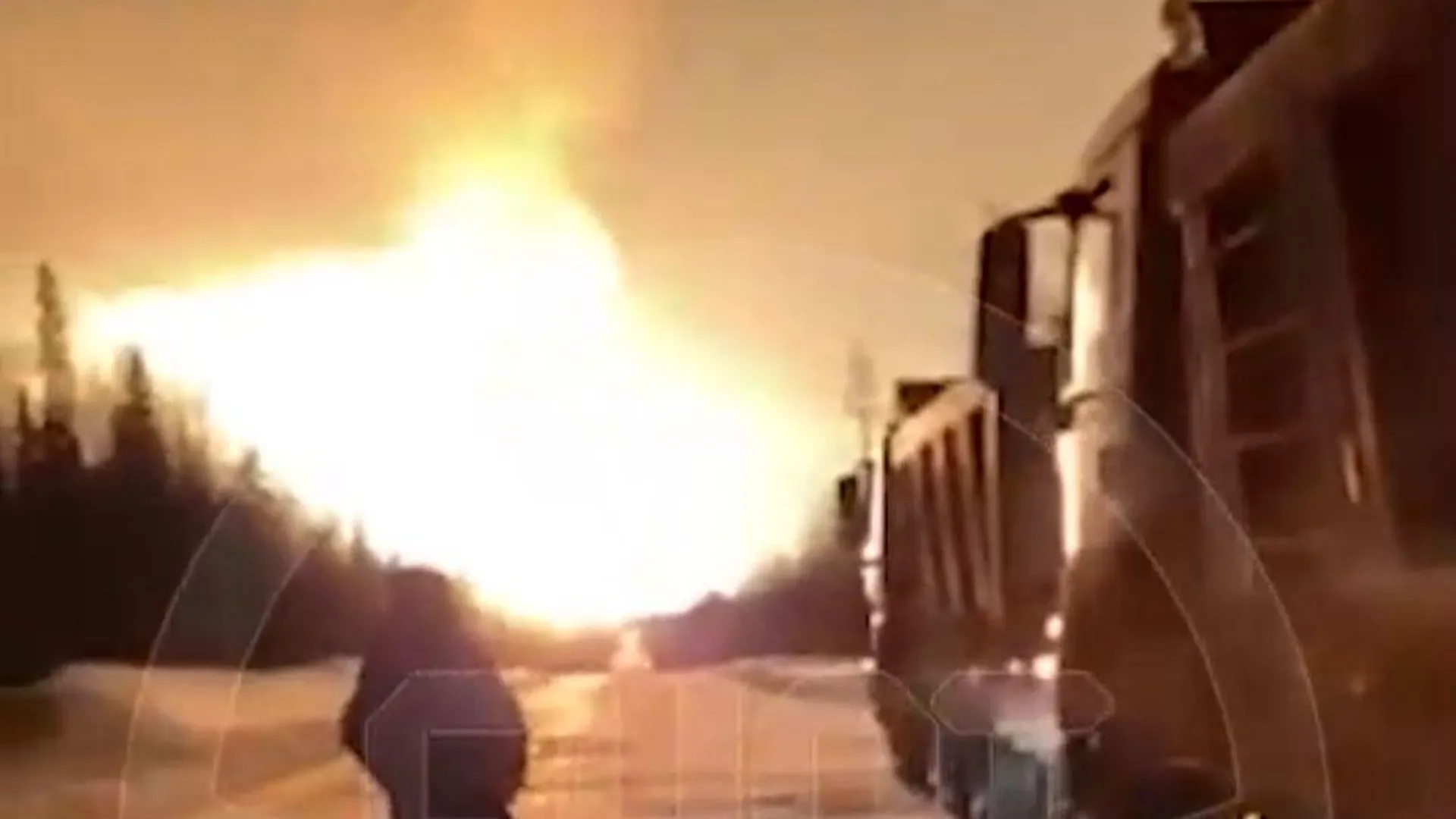 Сотрудники МЧС сообщили о подробностях взрыва на газопроводе в ХМАО
