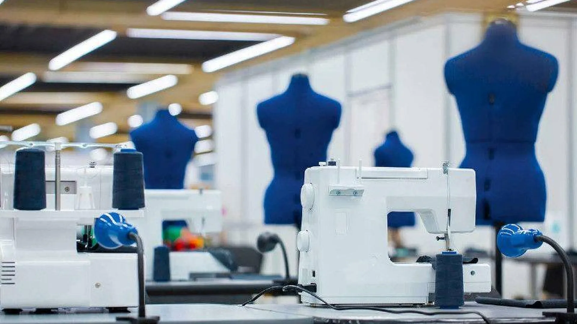 В Бронницах появится новое производство верхней одежды