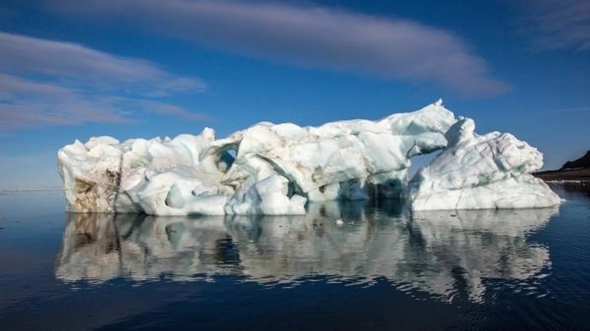В Гренландии стал интенсивно таять лед