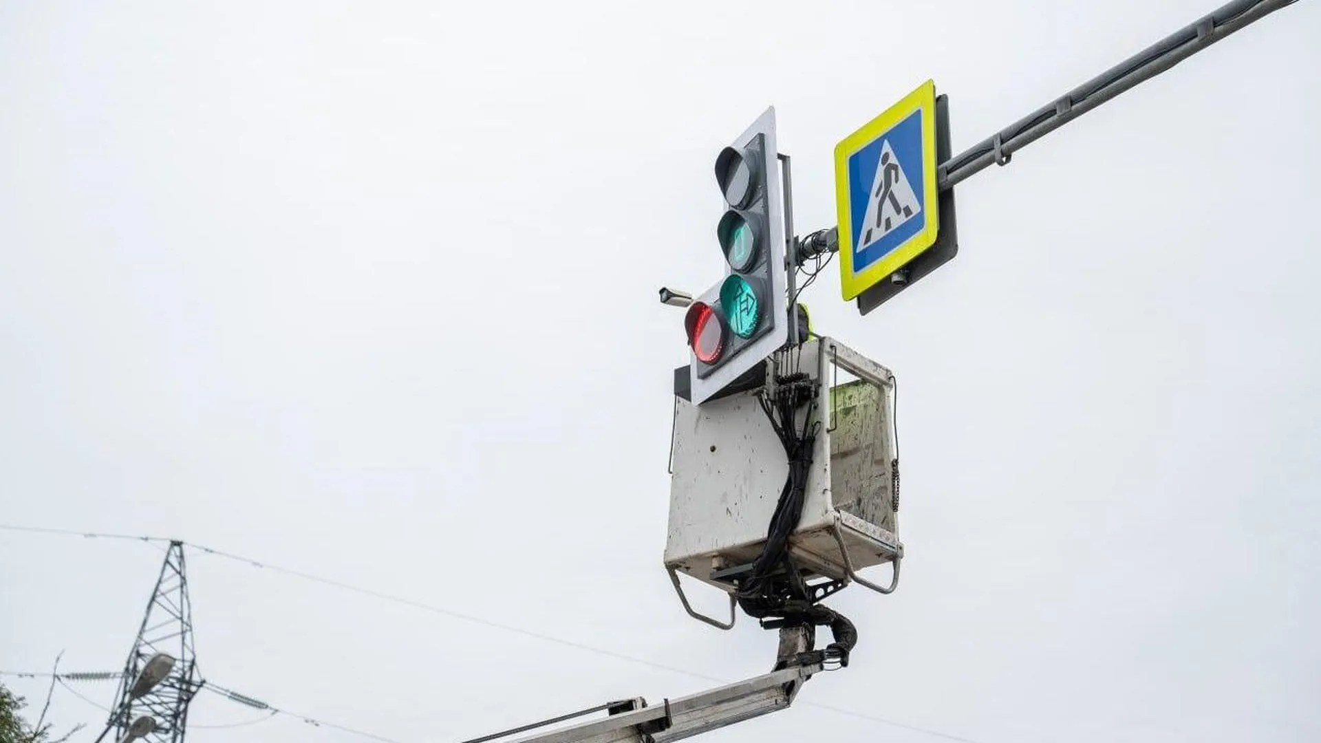 В Подмосковье для удобства жителей на шоссе изменился режим работы светофоров