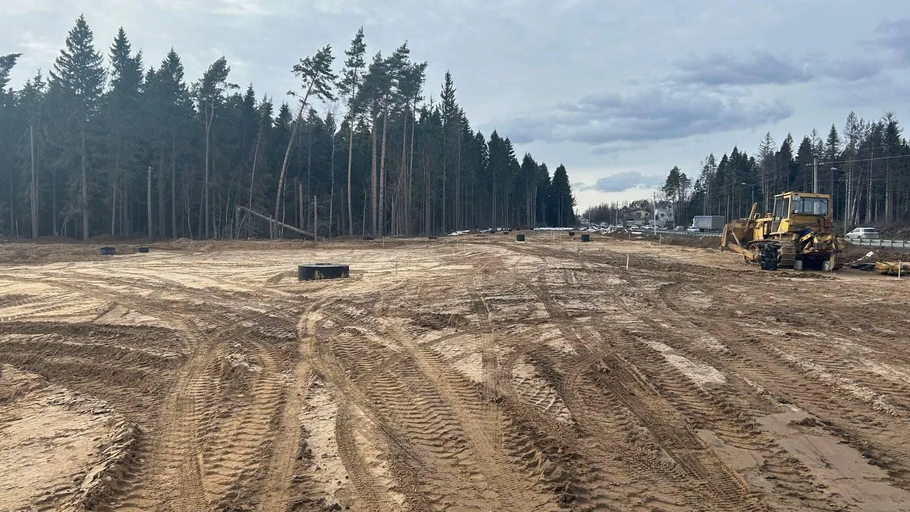 Движение по кольцевой развязке на Пятницком шоссе в Химках откроют до ...