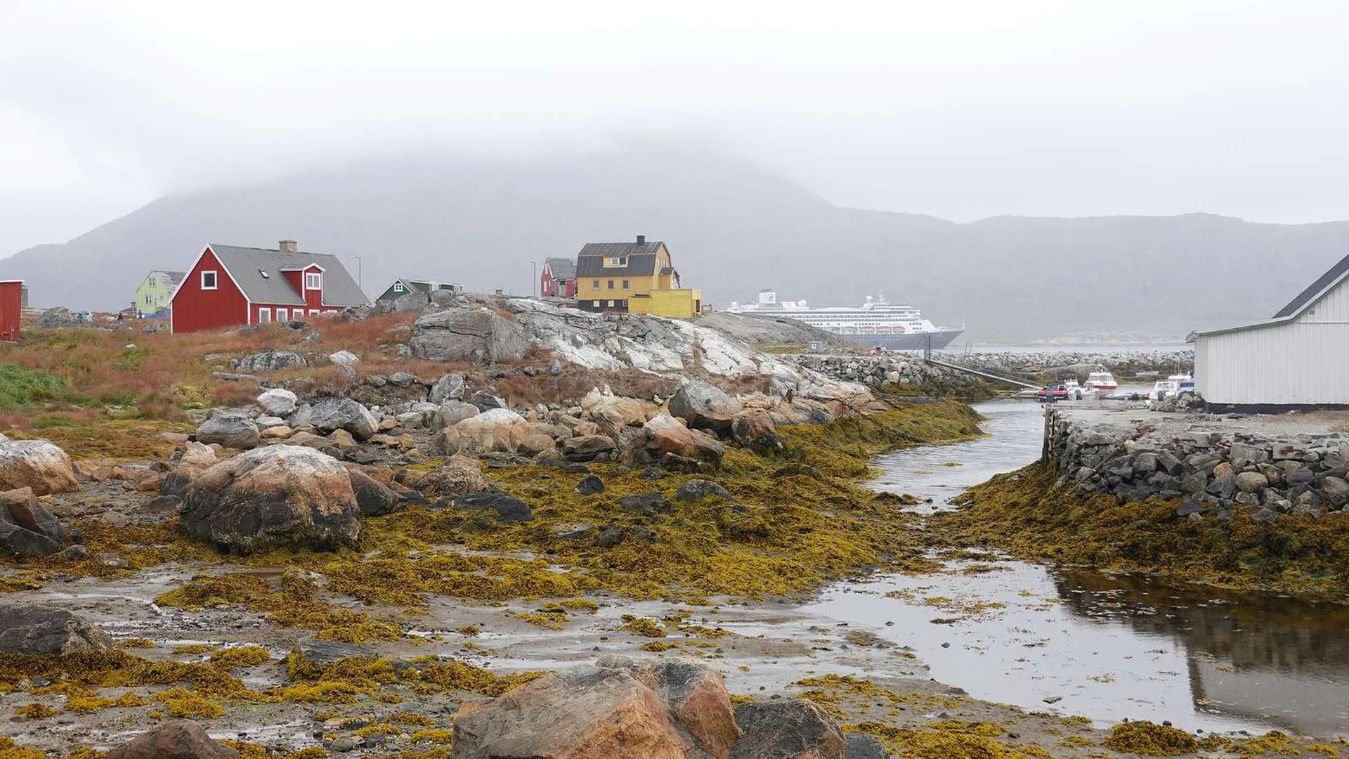 Впервые в Гренландии выпал дождь вместо снега из-за рекордного потепления