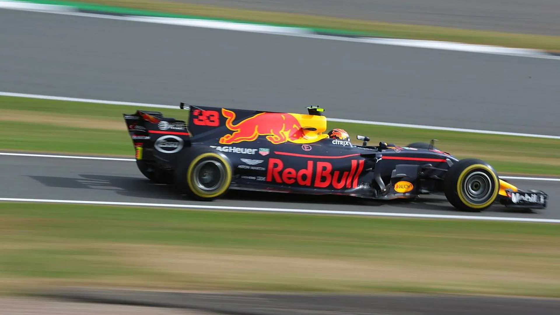 Макс Ферстаппен стал победителем Гран-при Франции «Формулы-1»