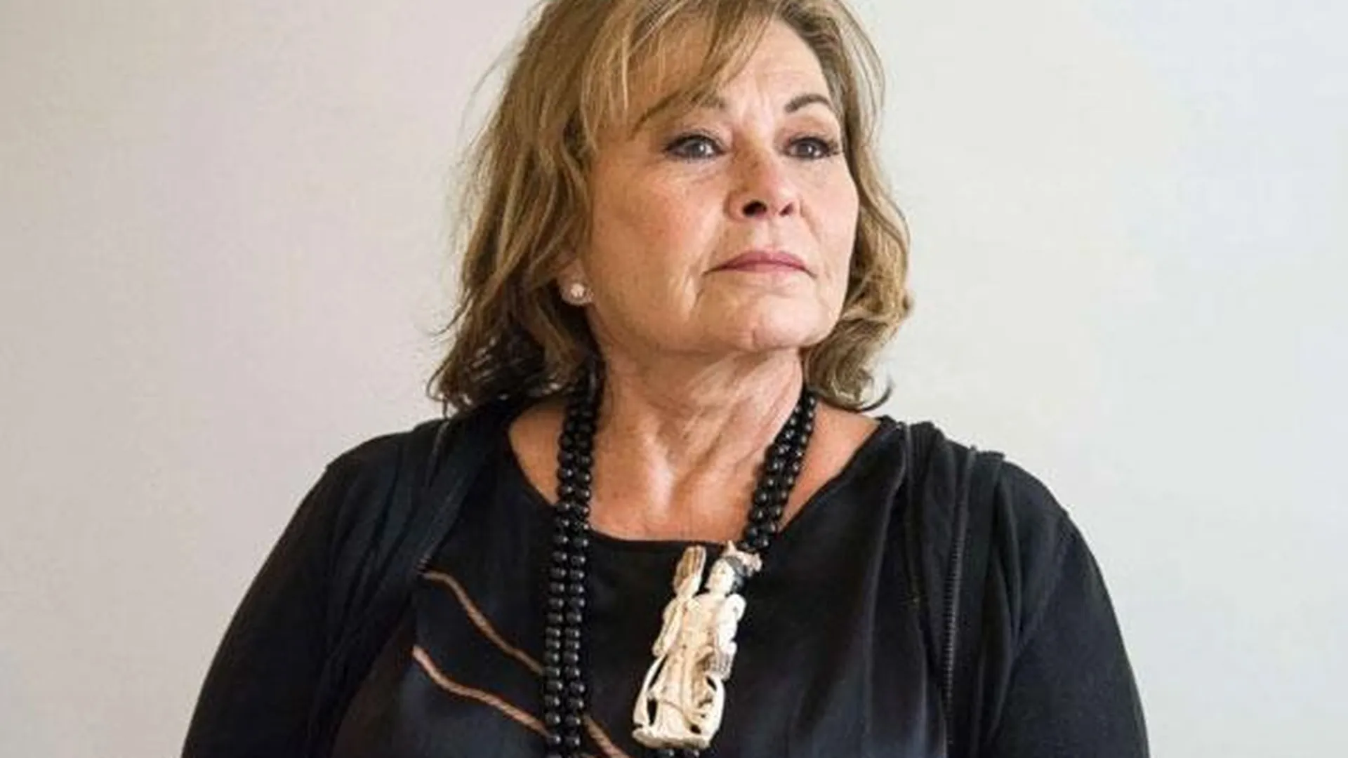twitter.com/therealroseanne
