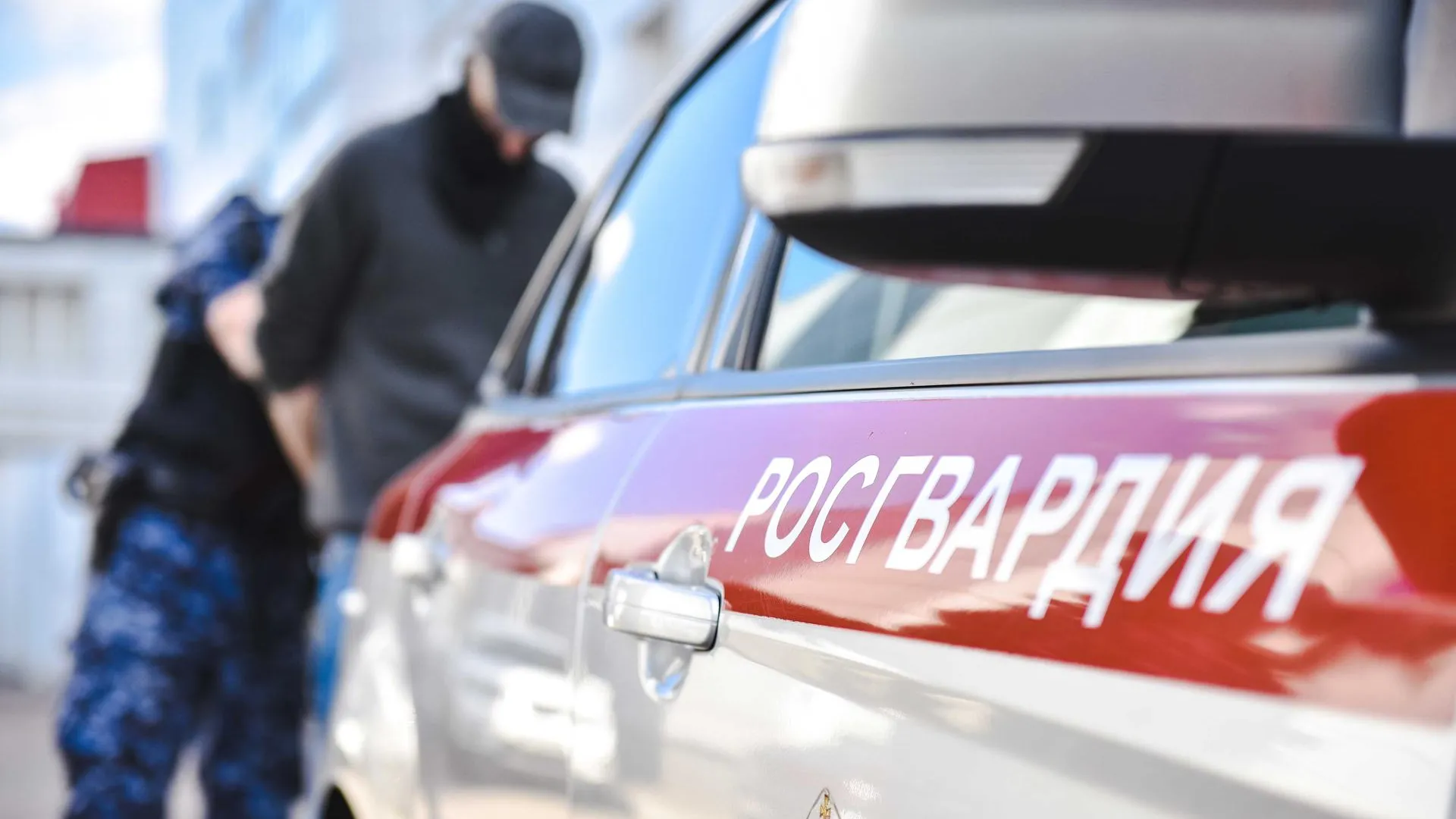 Подмосковные росгвардейцы в магазине Орехово-Зуева задержали дебошира