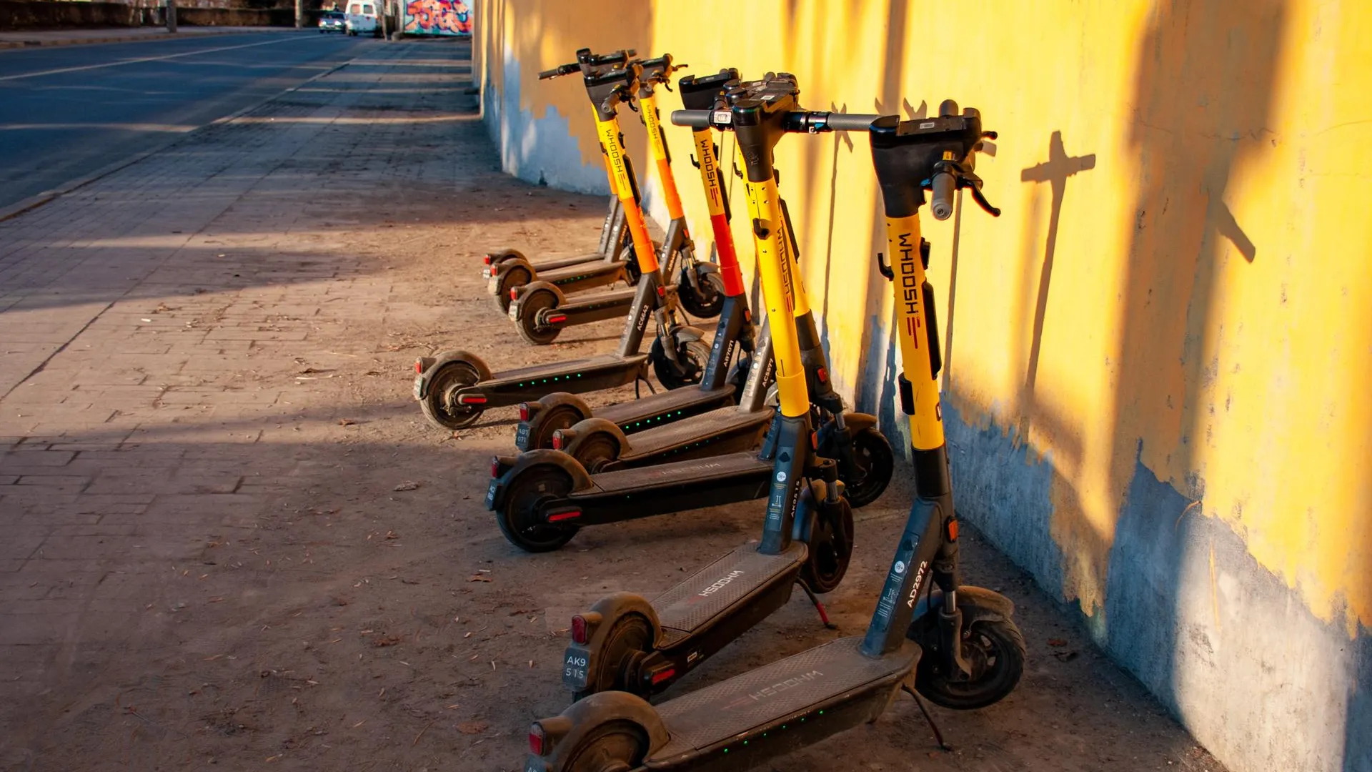 Прокатный самокат. До какого числа будут самокаты. Самокат urban. Прокатные самокаты в зеленограде. Самокат транспорт.