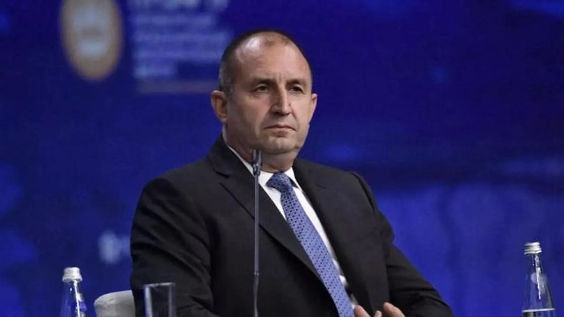 Президент Болгарии Радев назвал причину покушения на Фицо