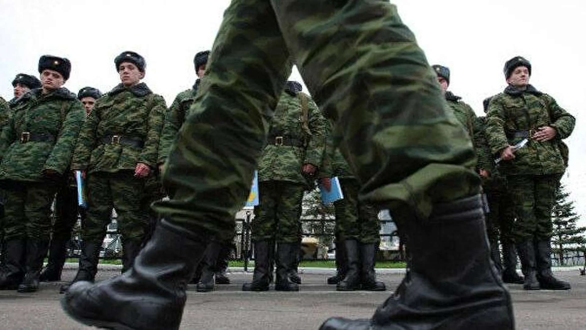 Источник: солдат-срочник открыл стрельбу на аэродроме под Воронежем после ссоры с рядовым