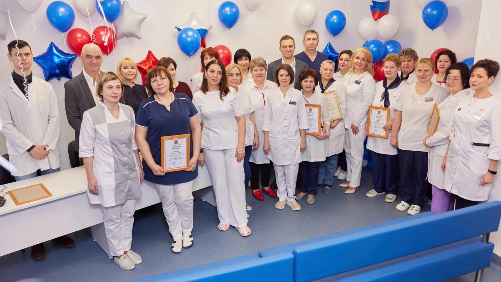 Медработников Королева наградили в рамках открытия отремонтированной поликлиники