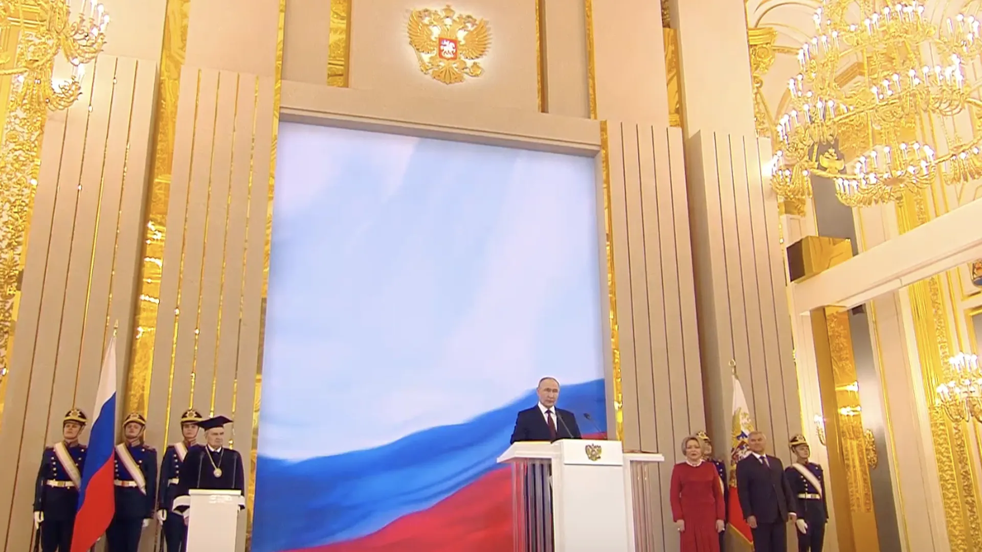 Путин поблагодарил россиян за доверие