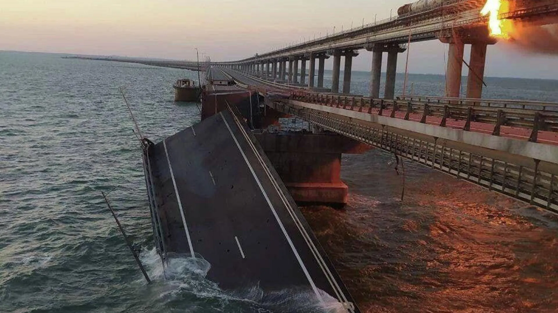 «Шестерка» стала «джокером». ВСУ признали теракт на Крымском мосту в угоду НАТО