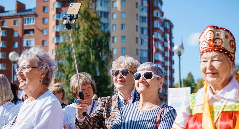 Более 50 тысяч пенсионеров побывали на экскурсиях в Подмосковье с января