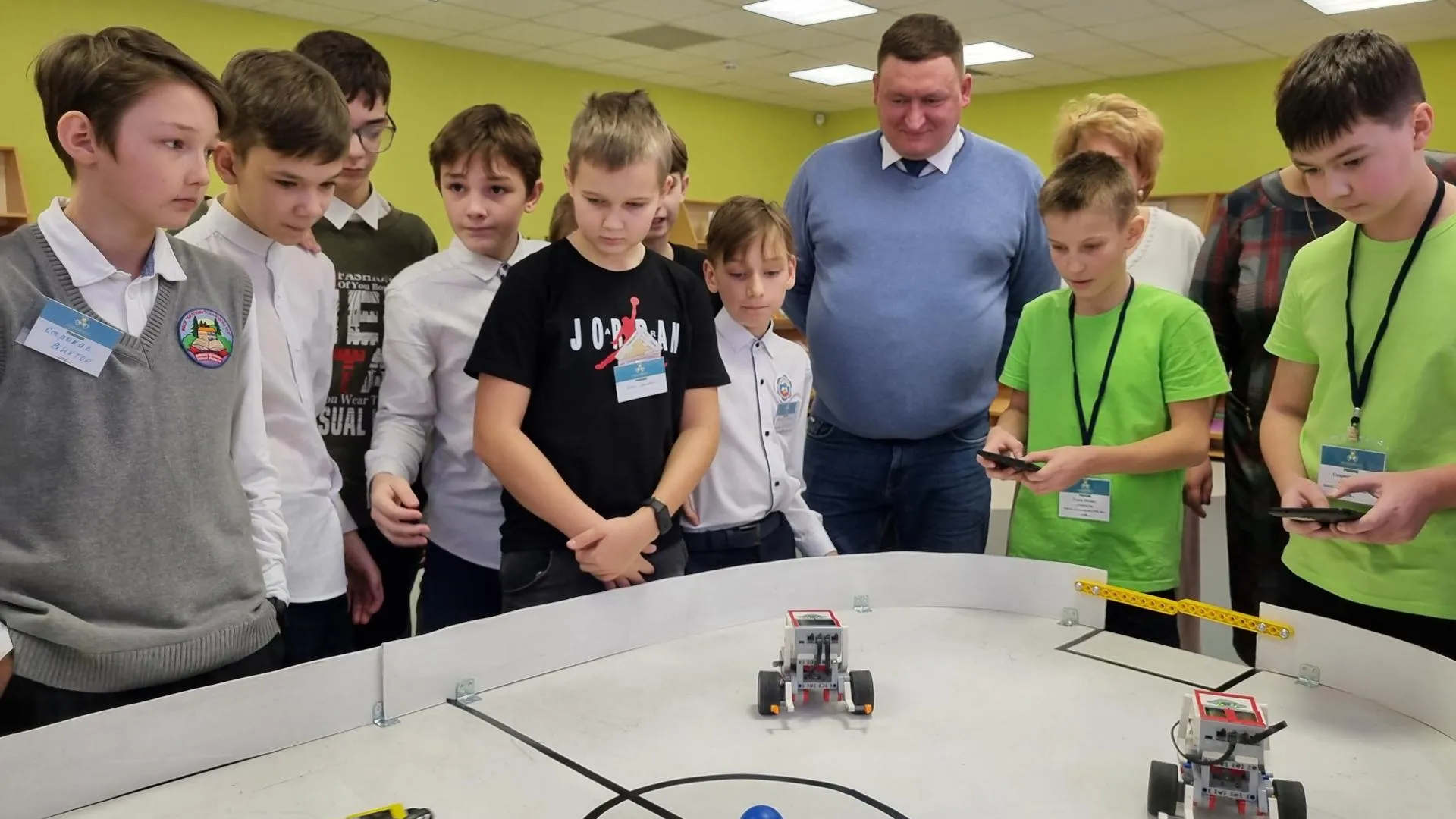 В Луховицах провели второй фестиваль робототехники «Робофест» среди школьников
