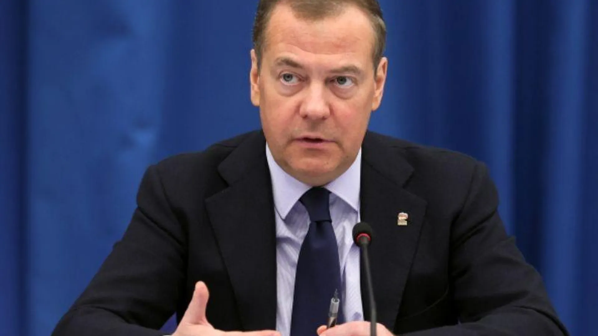 Дмитрий Медведев: Россия готова применить все виды оружия в случае атаки на Крым