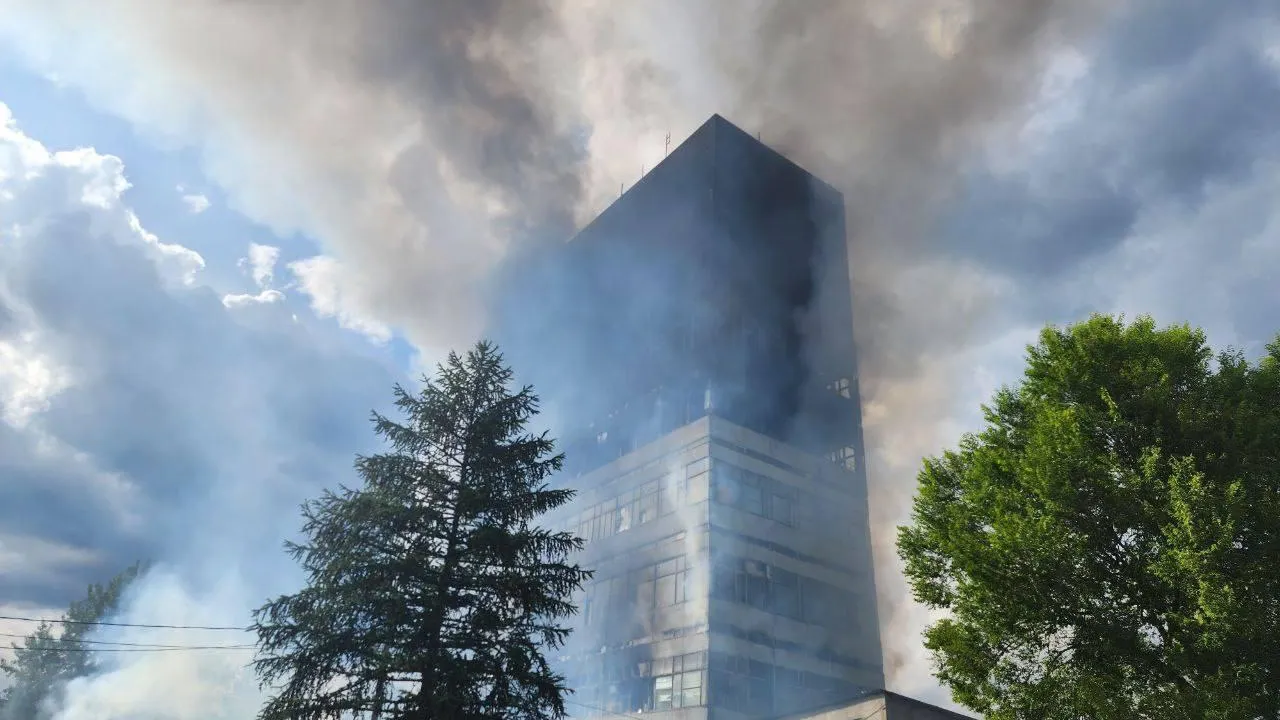 Губернатор Подмосковья рассказал о состоянии пострадавшего в результате пожара во Фрязино