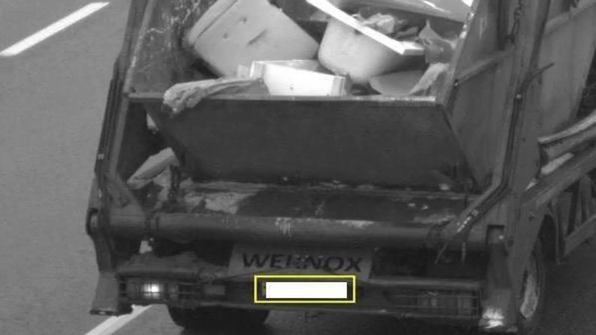 Подмосковные инспекторы ГУСТ напомнили последствия незаконной перевозки мусора