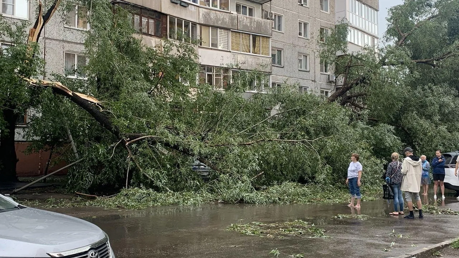 Дождь в омске сегодня. Ливень. Омск. Новости Омска. Ливень в Омске сегодня.