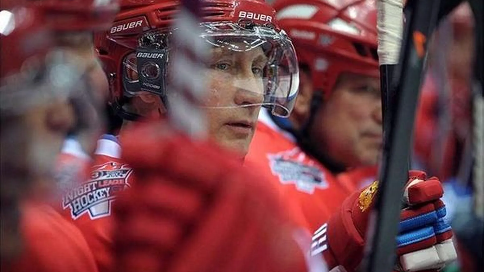 Путин и Воробьев играют в хоккей, счет 4:1