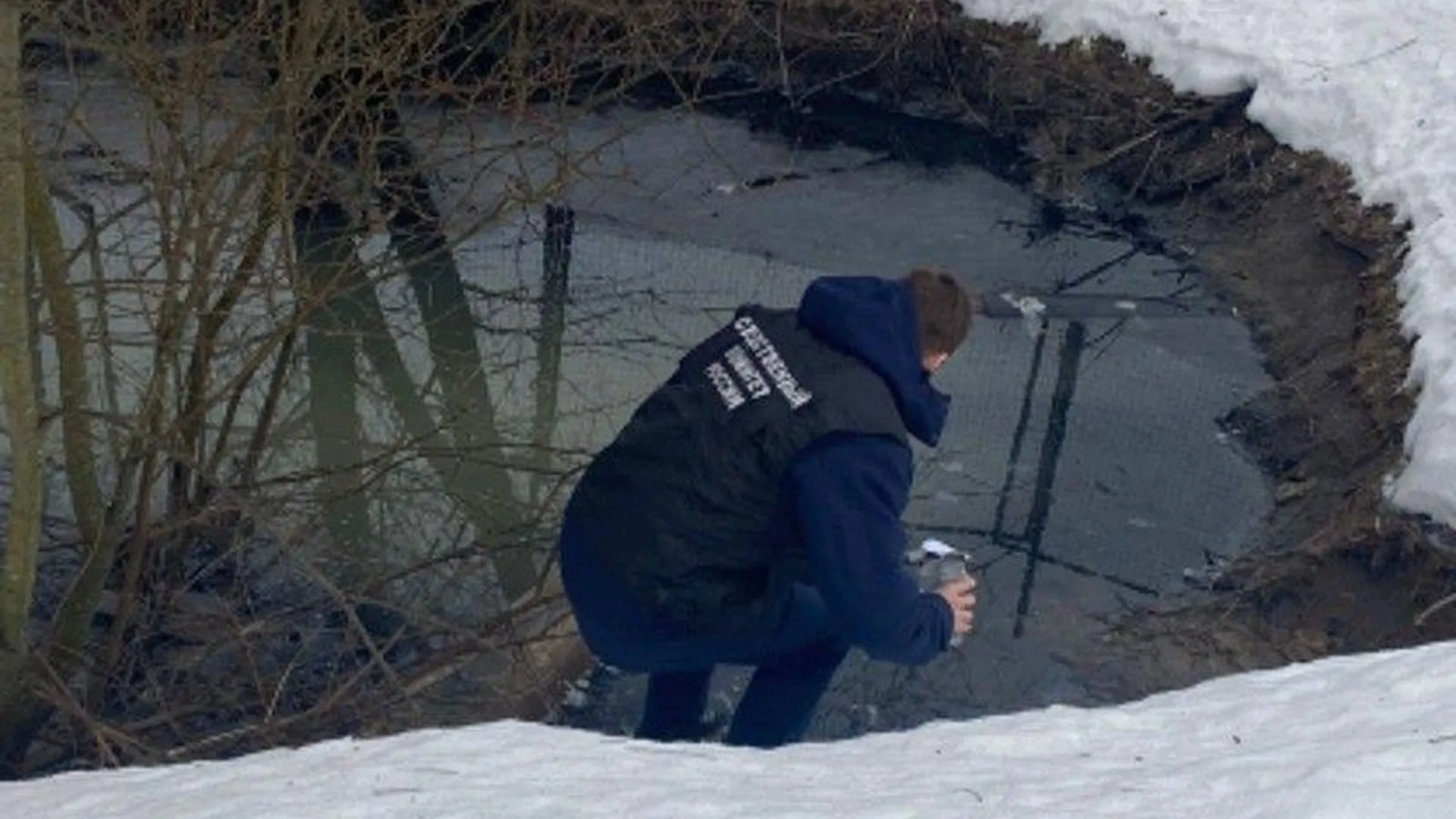 В Дмитрове проводится проверка по факту загрязнения притока реки Мещериха