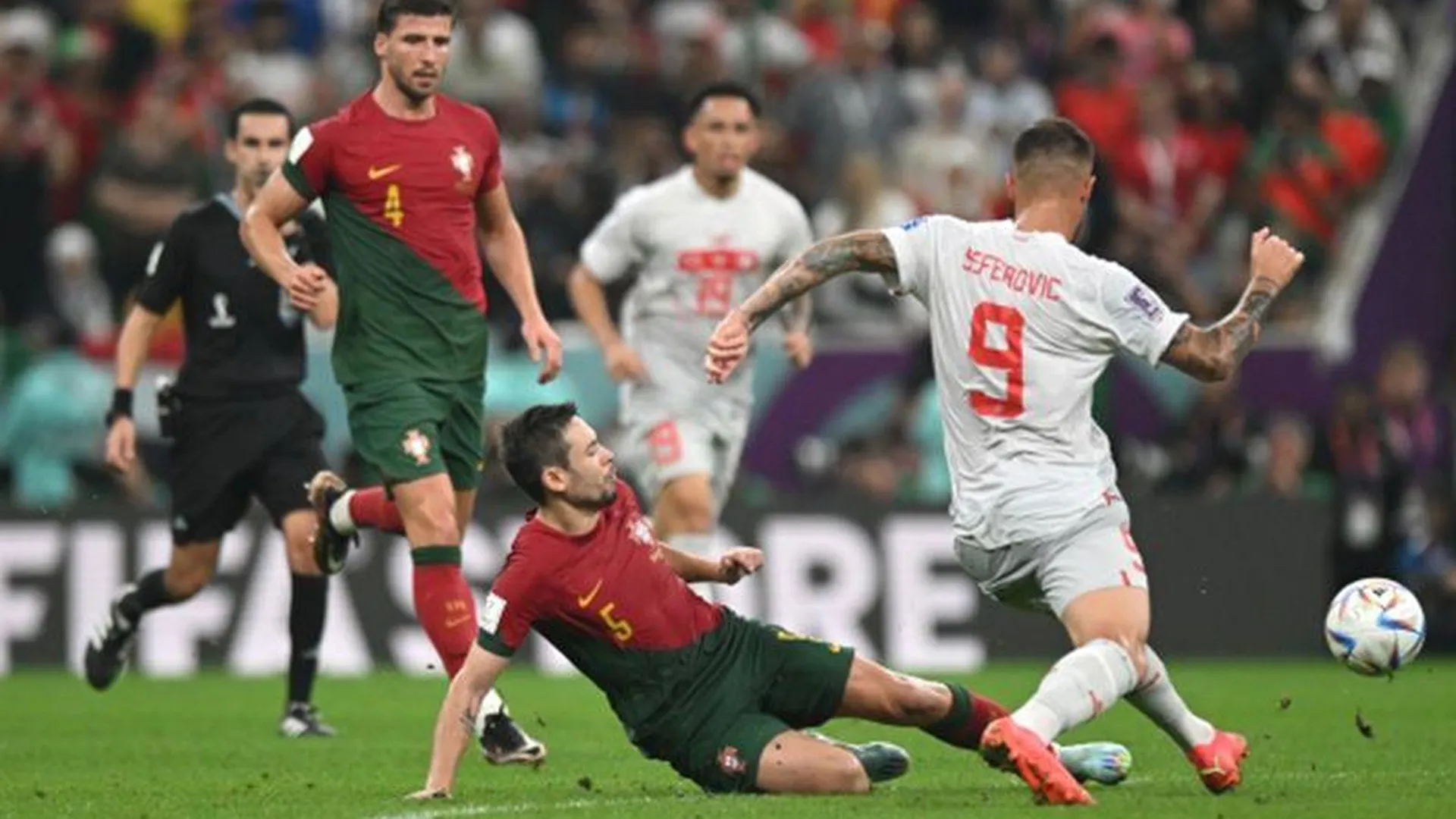 Мостовой заявил, что результат матча Португалии и Швейцарии надо забыть