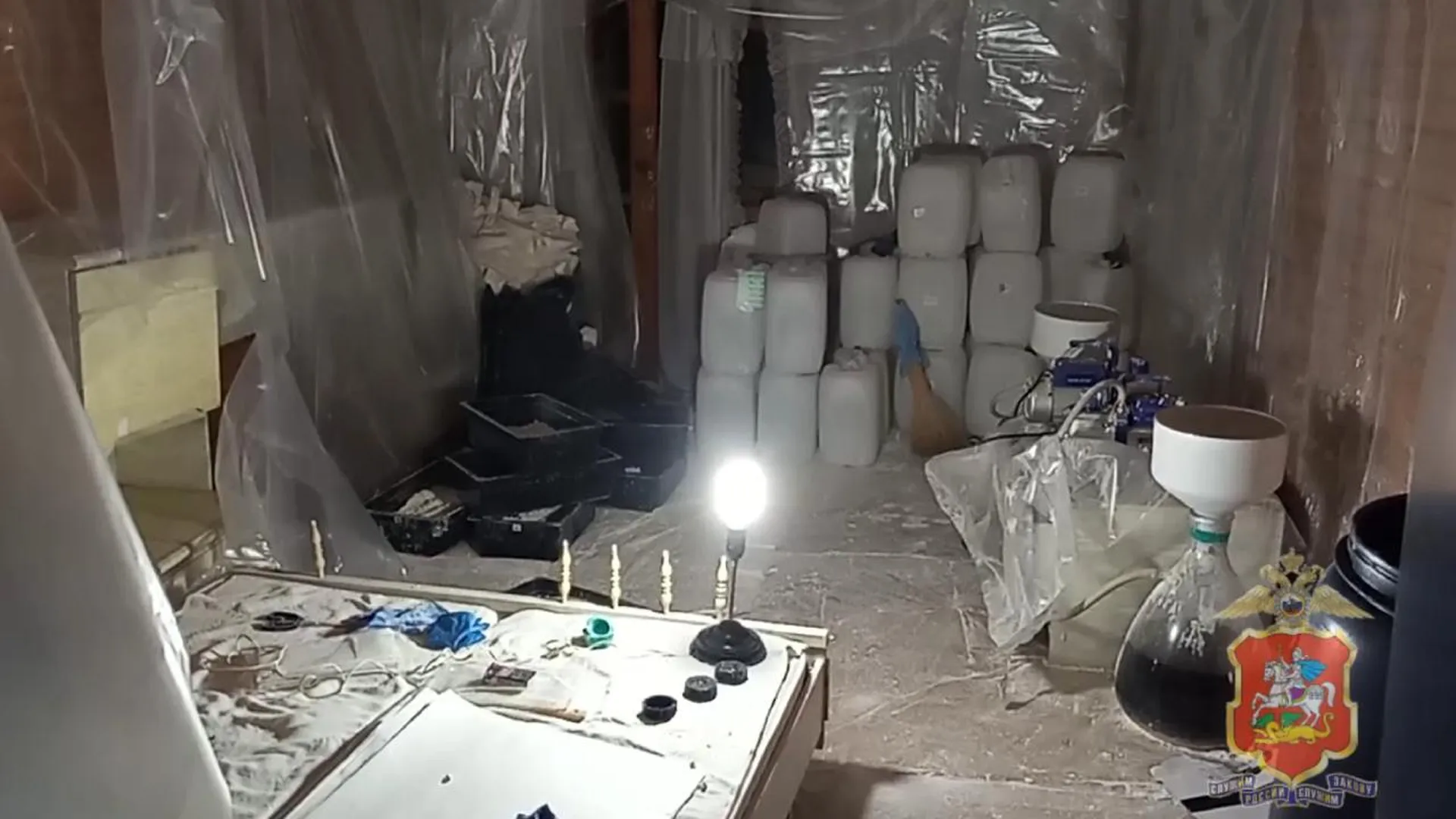 Нарколабораторию по производству мефедрона выявили в подмосковном Павловском Посаде