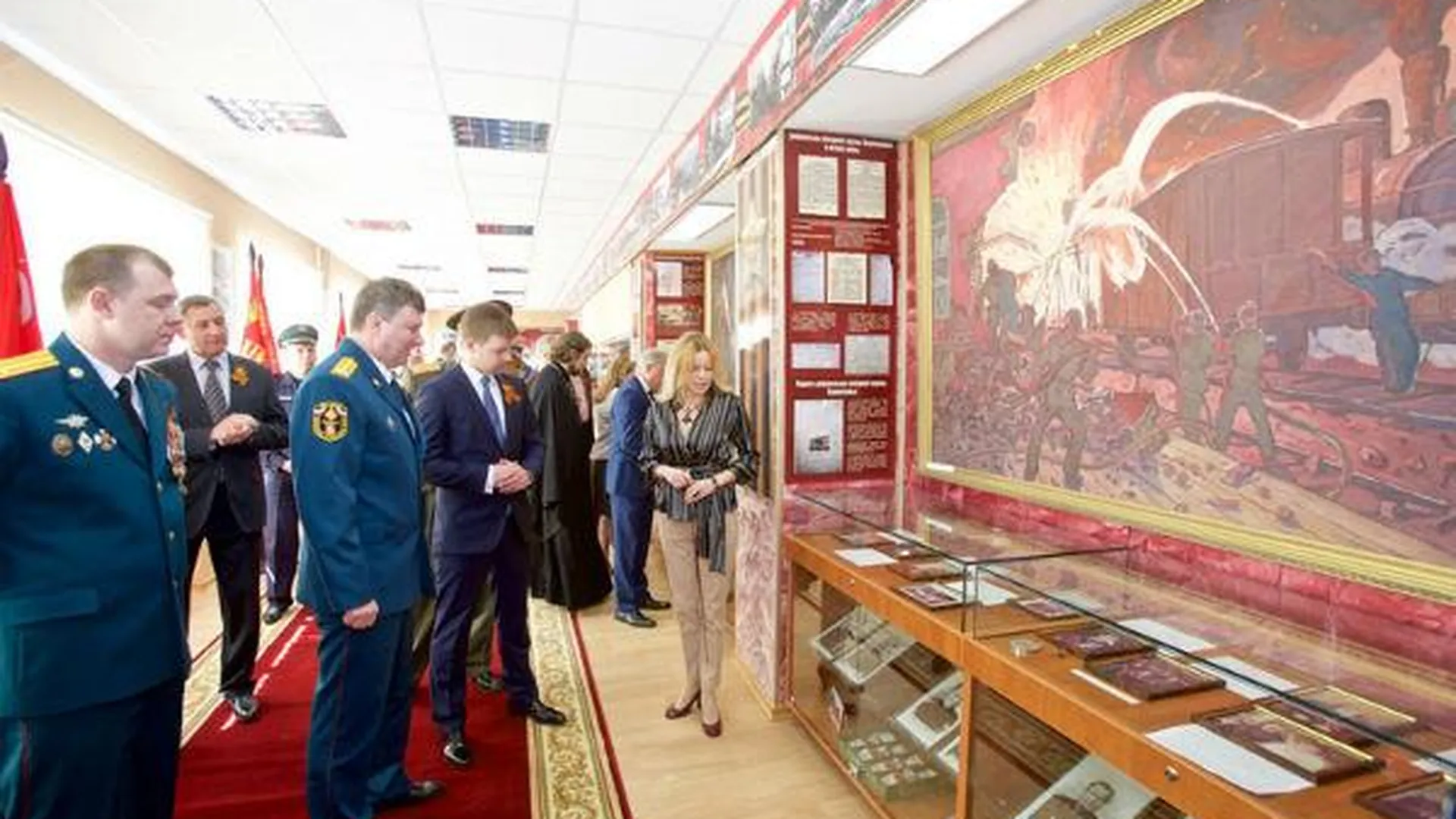 Выставочный центр МЧС России по области открыли в Реутове