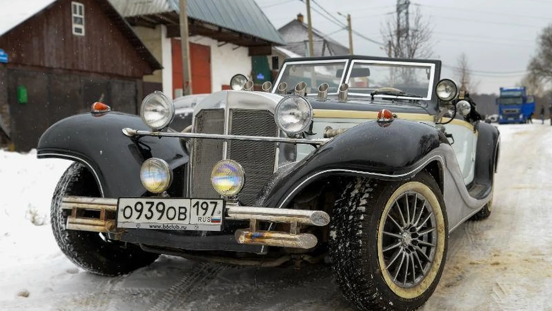 Житель Подмосковья переделал «копейку» в ретро-кабриолет и продает его за 1,7 млн руб.