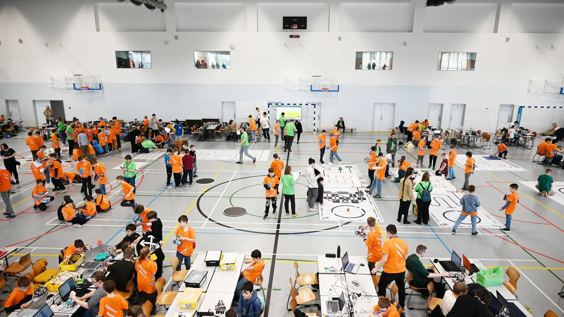 Отборочный этап международного фестиваля по робототехнике провели в Московской области