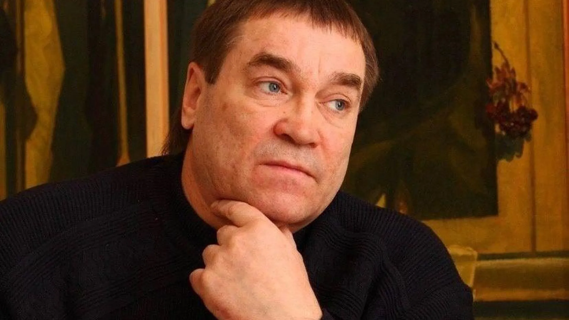 Художник Евгений Долгачев получил звание почетного жителя Можайского округа